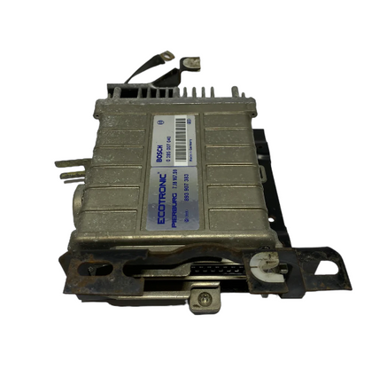 ECU. Unidad de control del motor. Golf 1.6 / Jetta 1.6 75 CV Pierburg