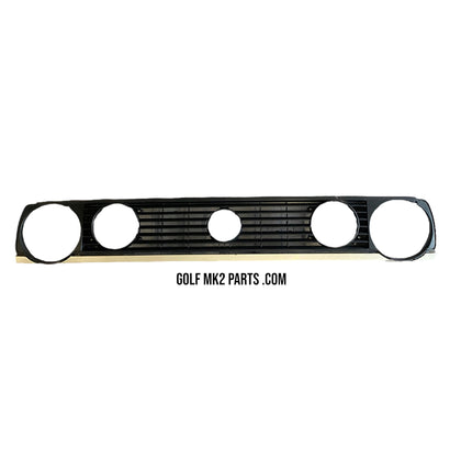 Cover under grille for US Westmoreland Front Golf II