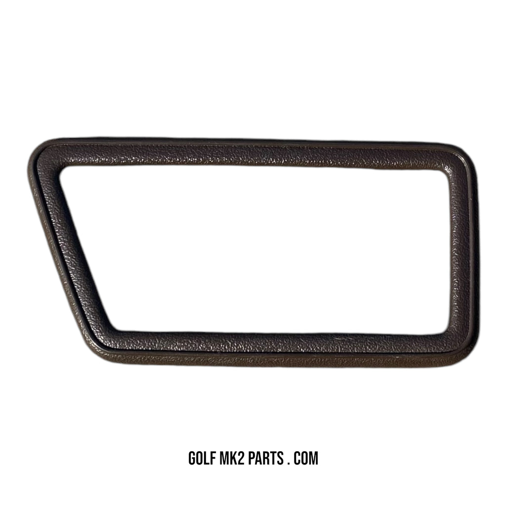 Interior door handle cover RIGHT Braun